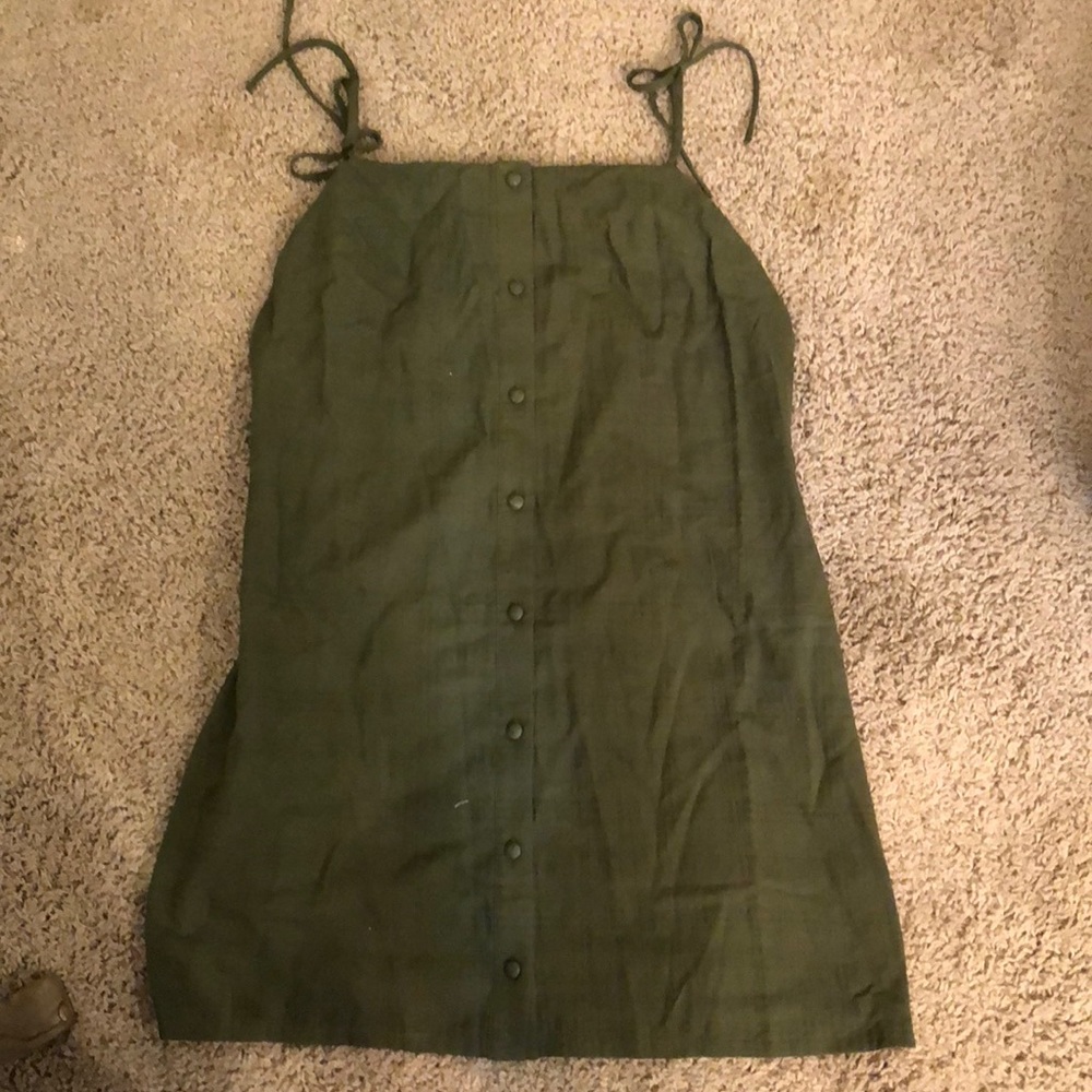 Women’s dress